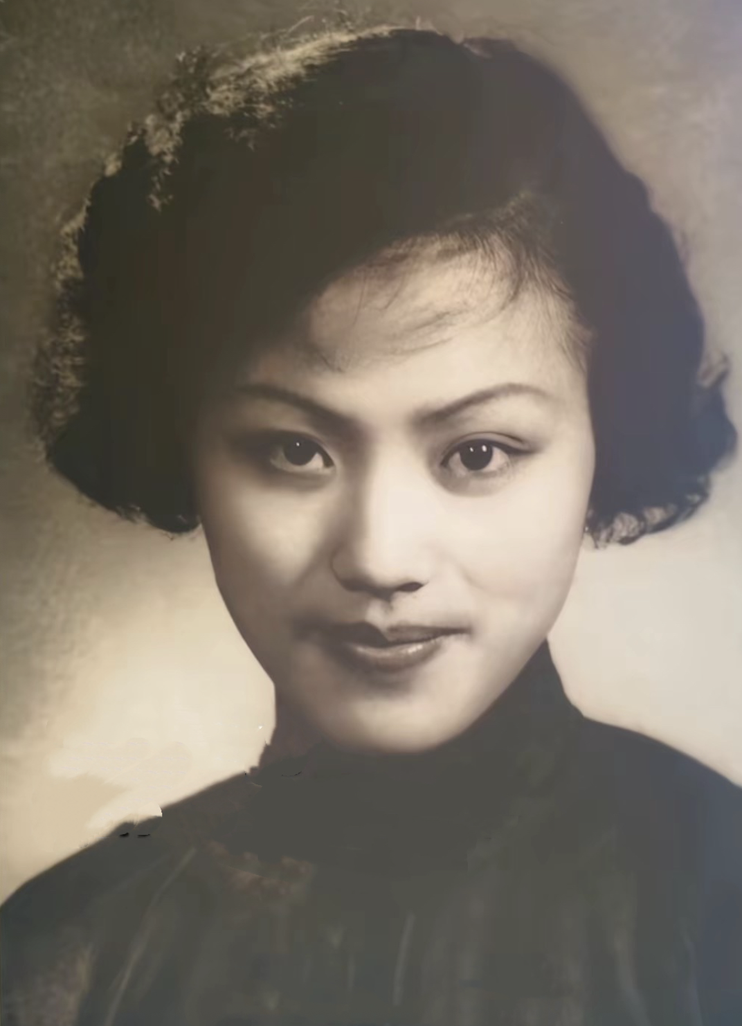 年轻时的侯亚力。图片来源：电影《志愿军：浴血和平》
