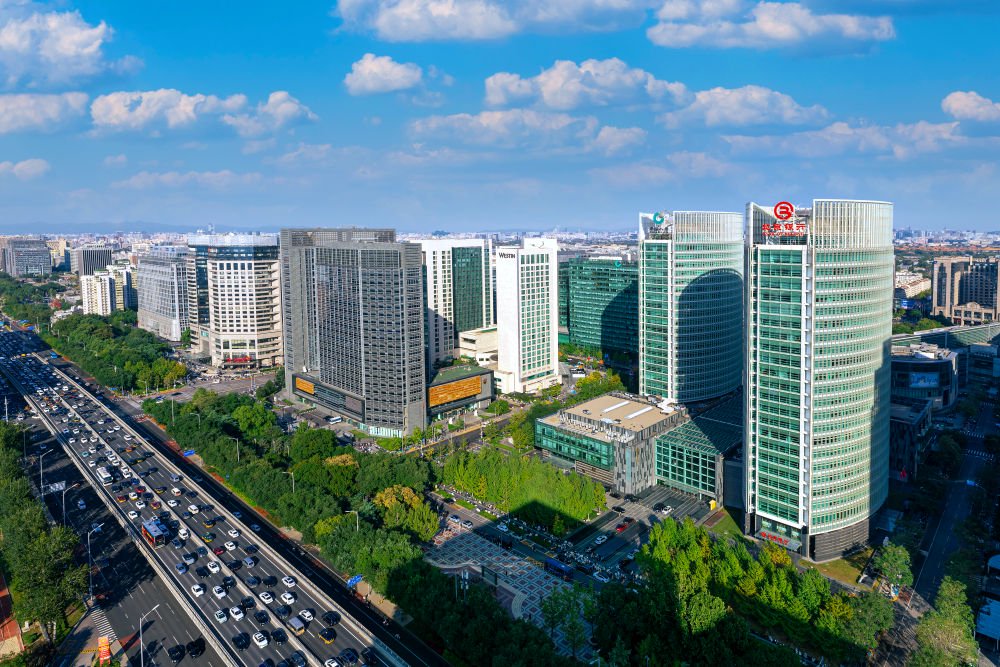 图为北京金融街。新华社发(闻昭 摄)