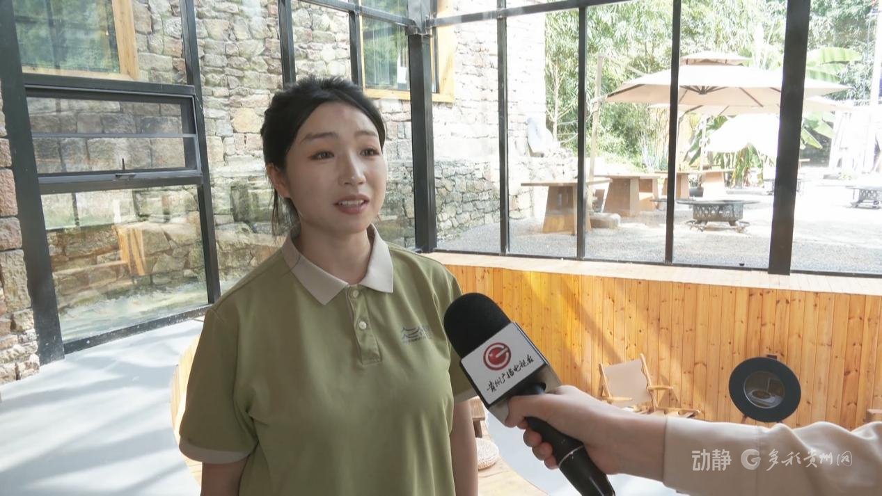 　　梵隐·牧云度假民宿副店长金露影
