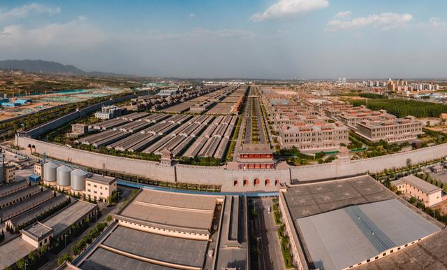 气势恢宏的中国汾酒城。 视觉中国 图