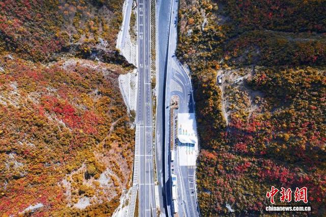 图为九绵高速。(资料图)蜀道集团川高公司 供图