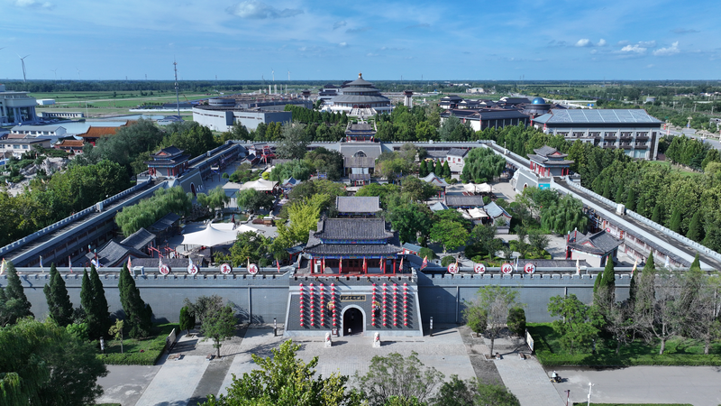 吴桥杂技大世界景区航拍。吴桥杂技大世界景区供图
